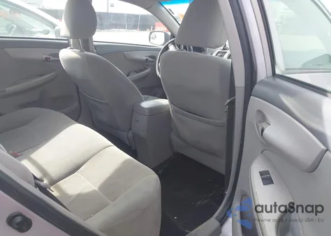 2010 Toyota Corolla Le z USA, uszkodzony, nr VIN 2T1BU4EE0AC288022